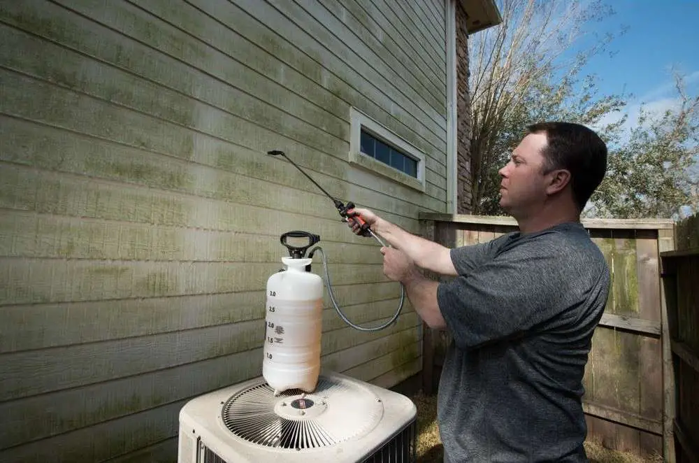 Spray & Forget Roof Cleaner